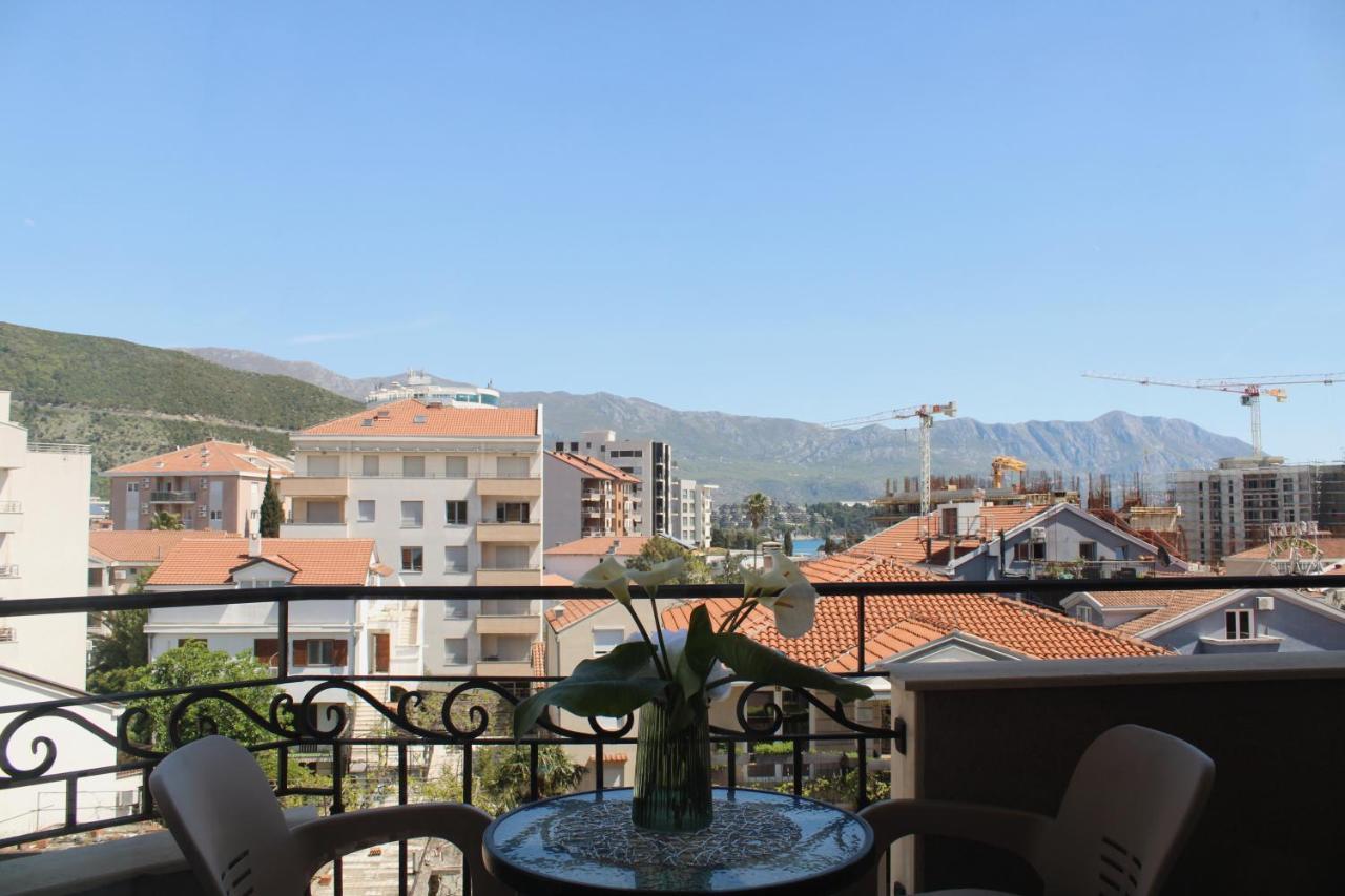 Diva Petra Apartment Budva Buitenkant foto